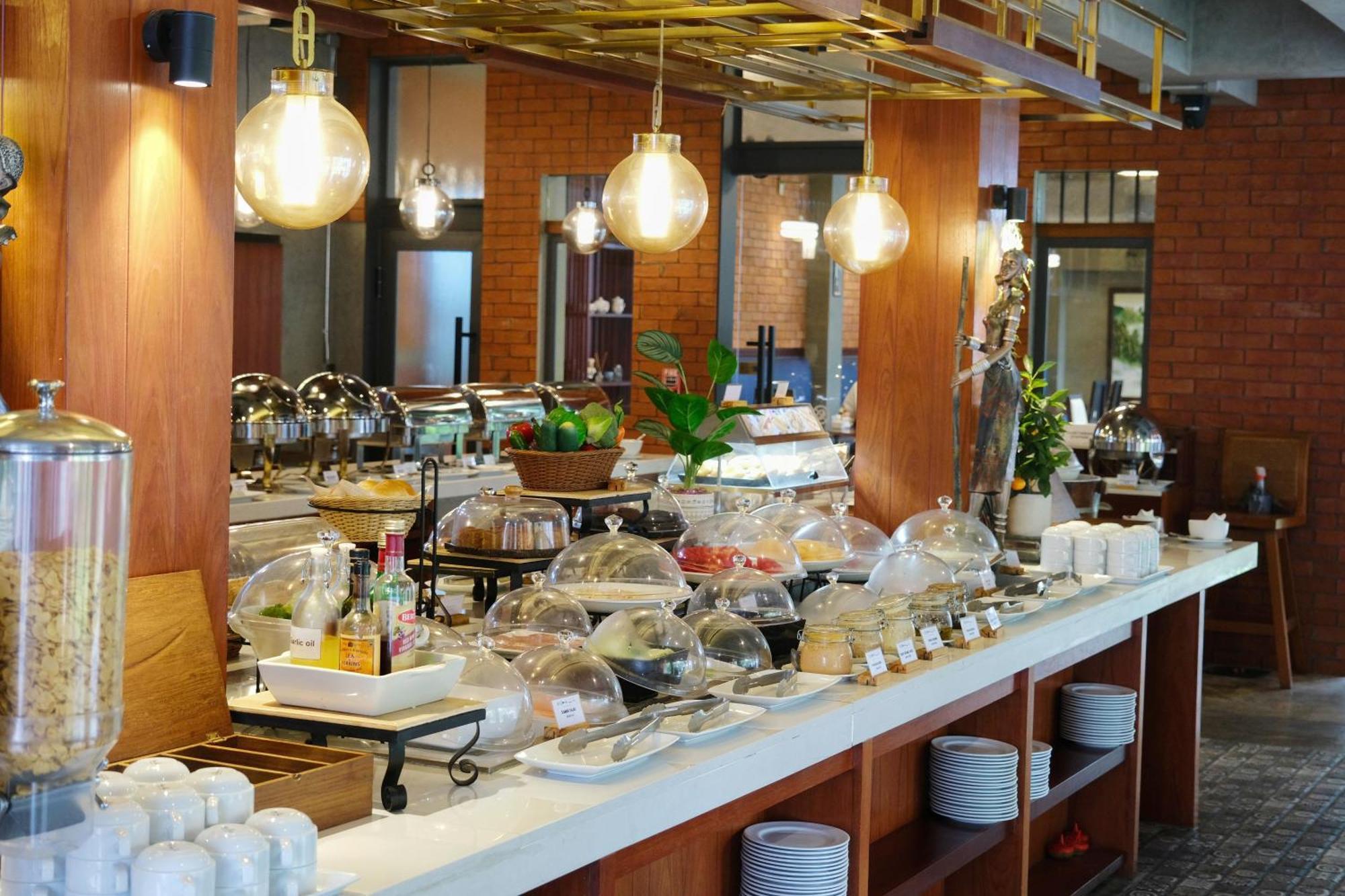 R-Mar Resort And Spa Patong, Phuket Zewnętrze zdjęcie